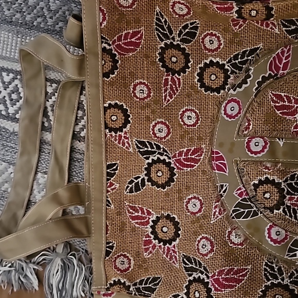 American Eagle Jute Burlap Bag With Peace Sign - Picture 3 of 4